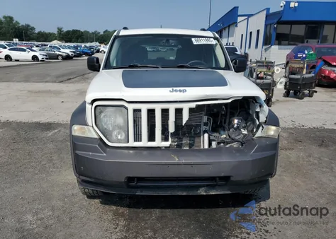 2010 Jeep Liberty Renegade from USA, damaged, VIN 1J4PN3GK9AW150870